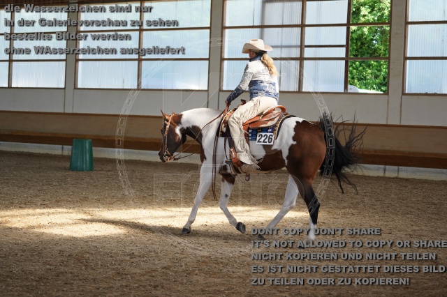 s_A_903443.JPG